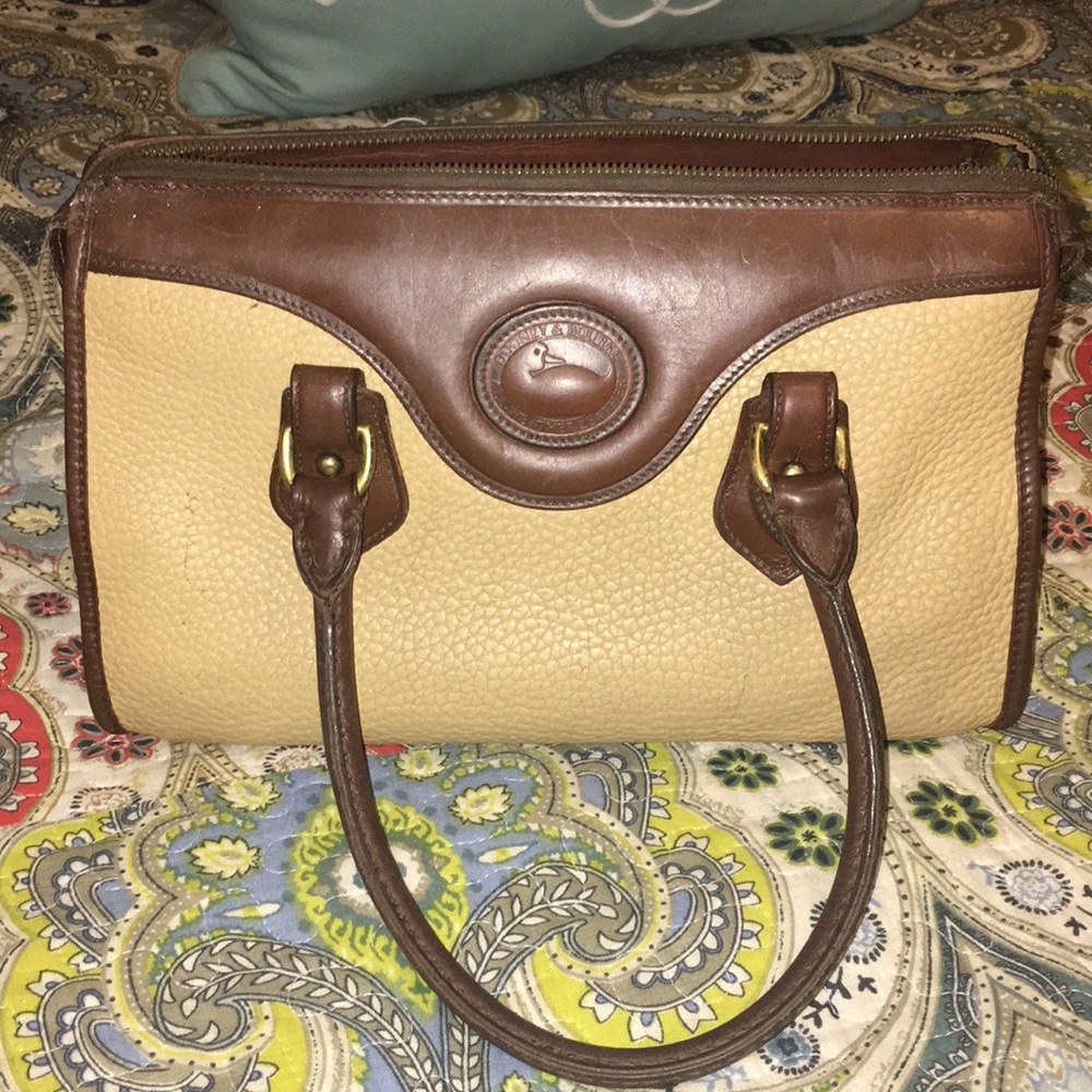 Dooney & Bourke vintage authentic tan & brown bag
